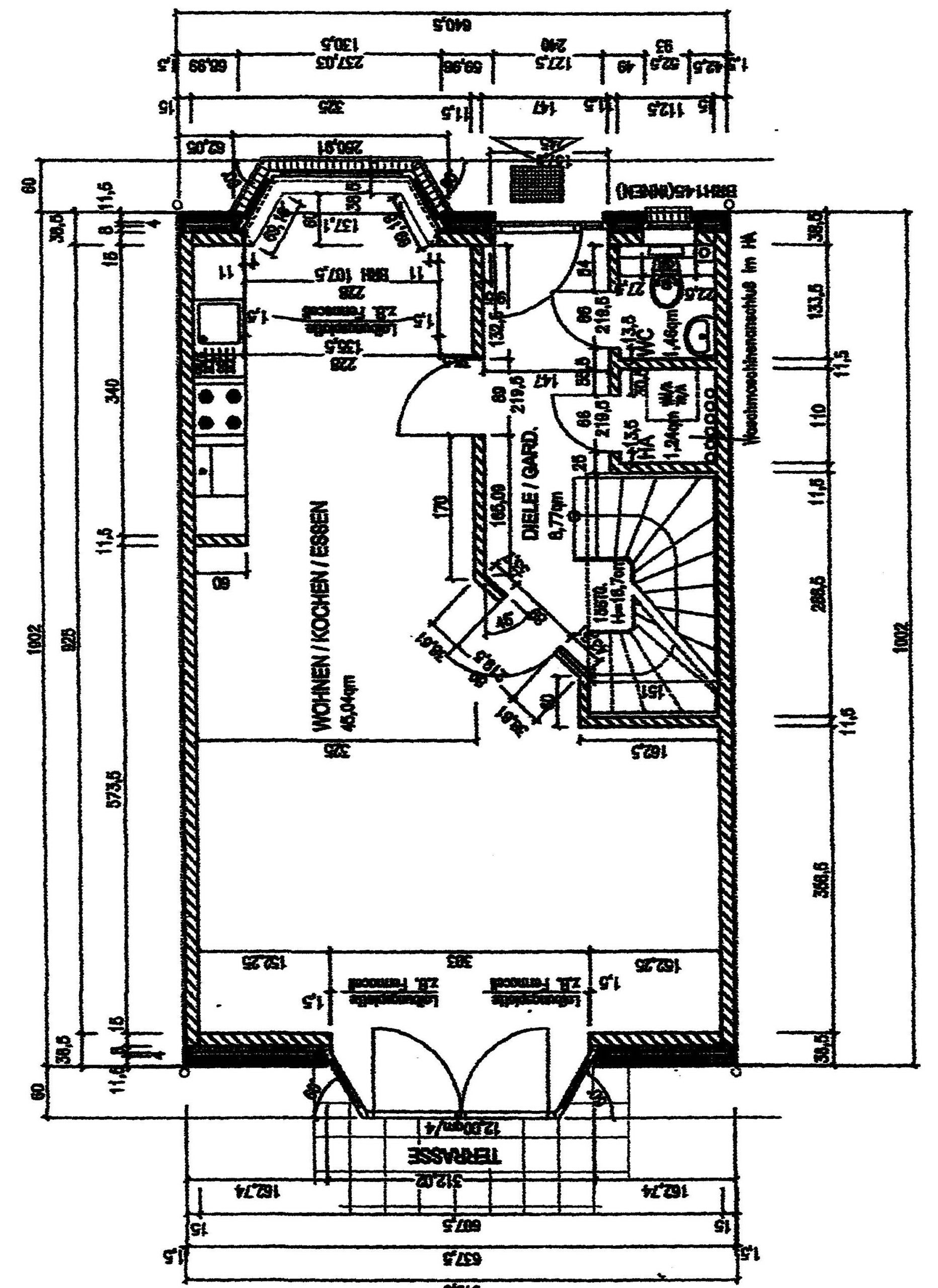 KINDERFREUNDLICHES MITTELREIHENHAUS (BJ. 2007) MIT CA. 135 QM WOHNFLÄCHE + 225 QM GRUNDSTÜCK